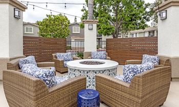 Fire pit 
